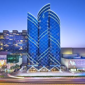 City Seasons Towers Hotel Bur Dubai